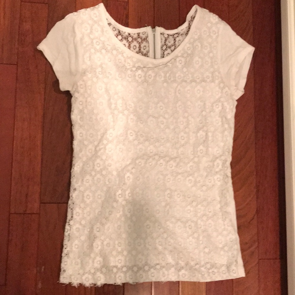 White flowy top with flowers